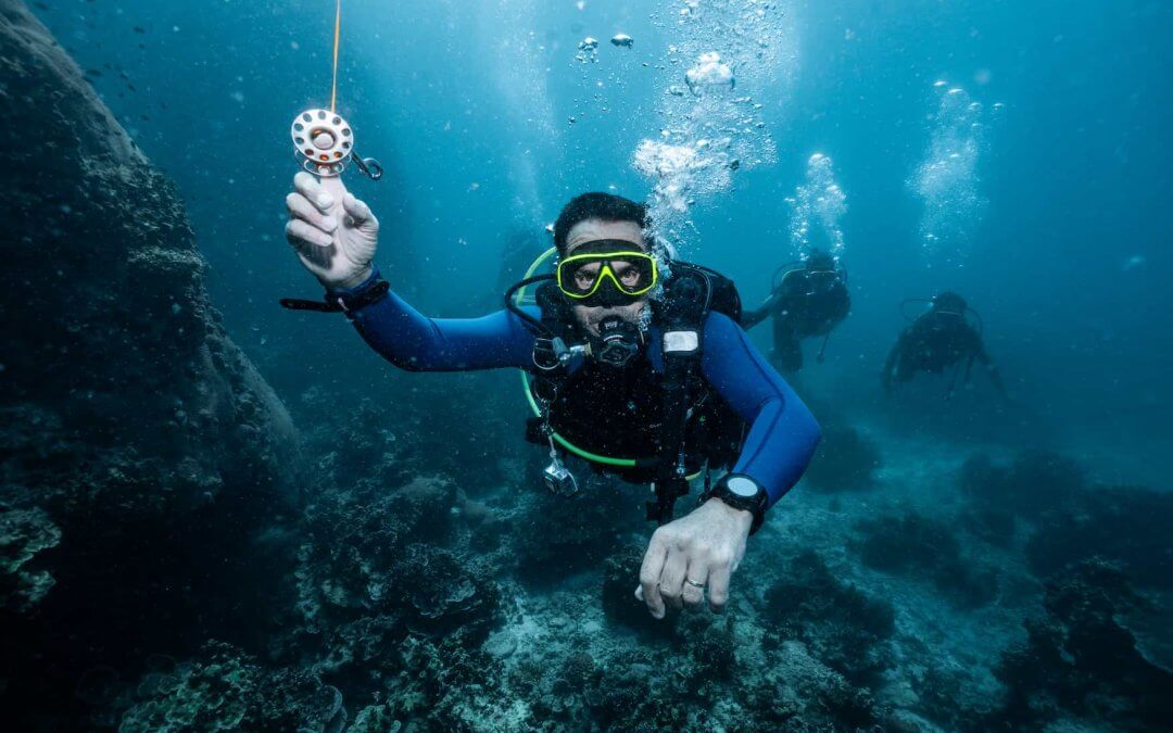Devenir Divemaster à Koh Tao : le guide complet 2026